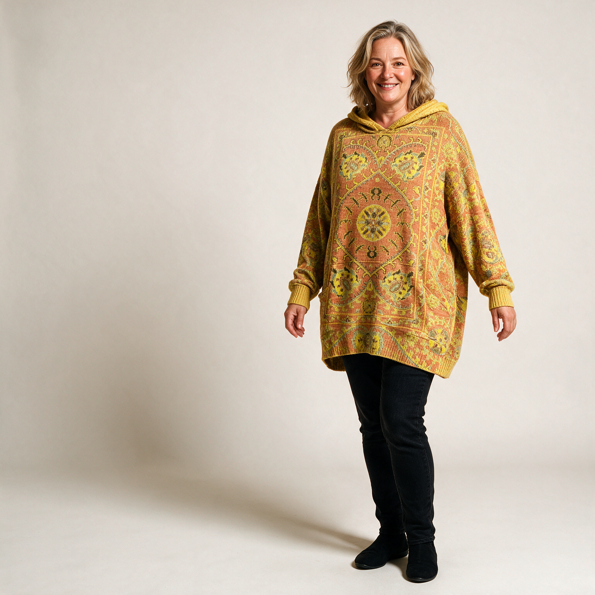 ELLA | COSY HOODED KNIT
